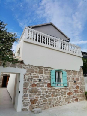 Holiday house with a parking space Pakostane, Biograd - 18982